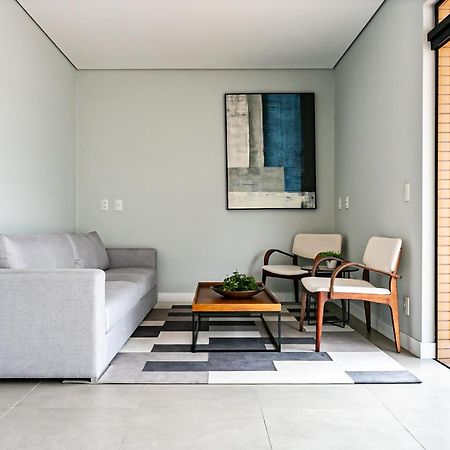 Studio Moderno Com Vaga, Proximo A Lagoa Da Conceicao - Trindade Apartment Florianopolis Bagian luar foto