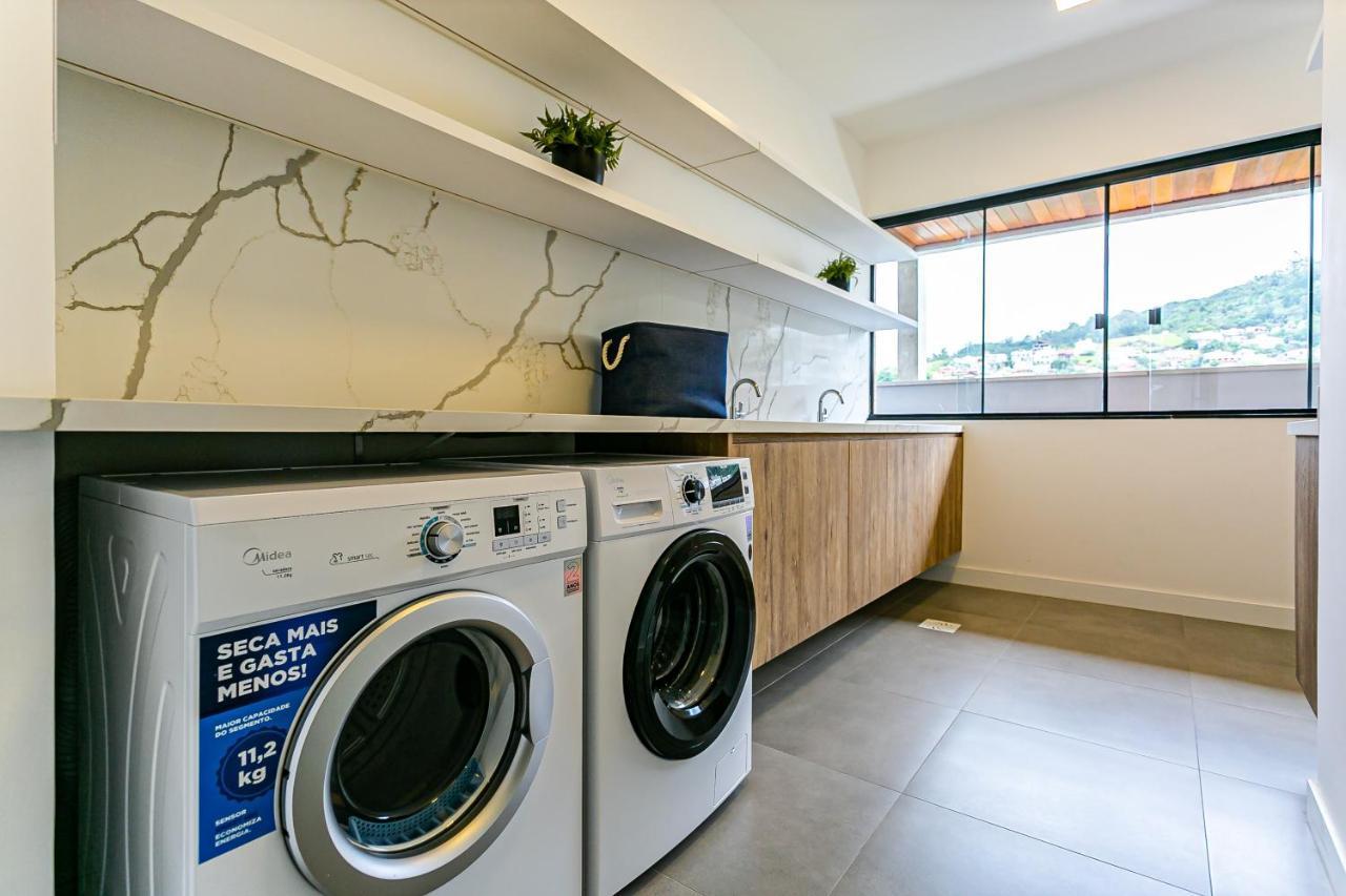 Studio Moderno Com Vaga, Proximo A Lagoa Da Conceicao - Trindade Apartment Florianopolis Bagian luar foto